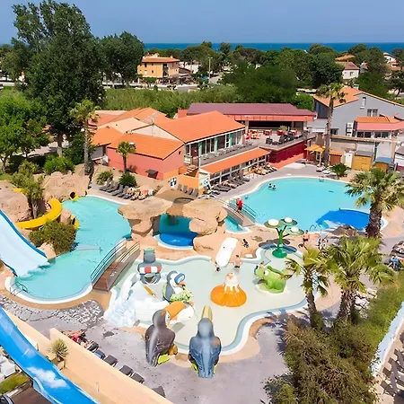 مكان تخييم Mobil-home 4*